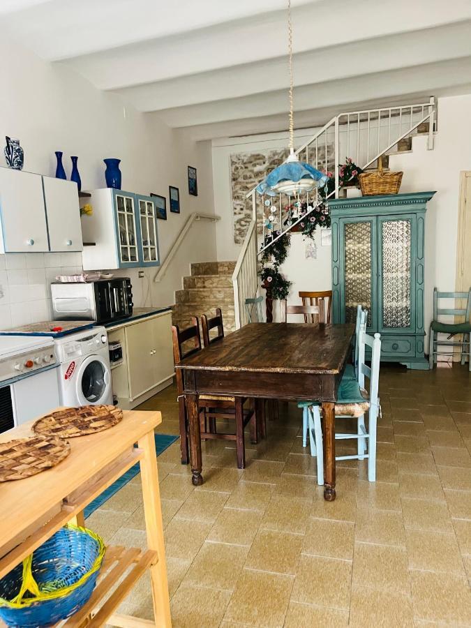 Big House Vicino Al Castello Apartment Rocca Imperiale Luaran gambar